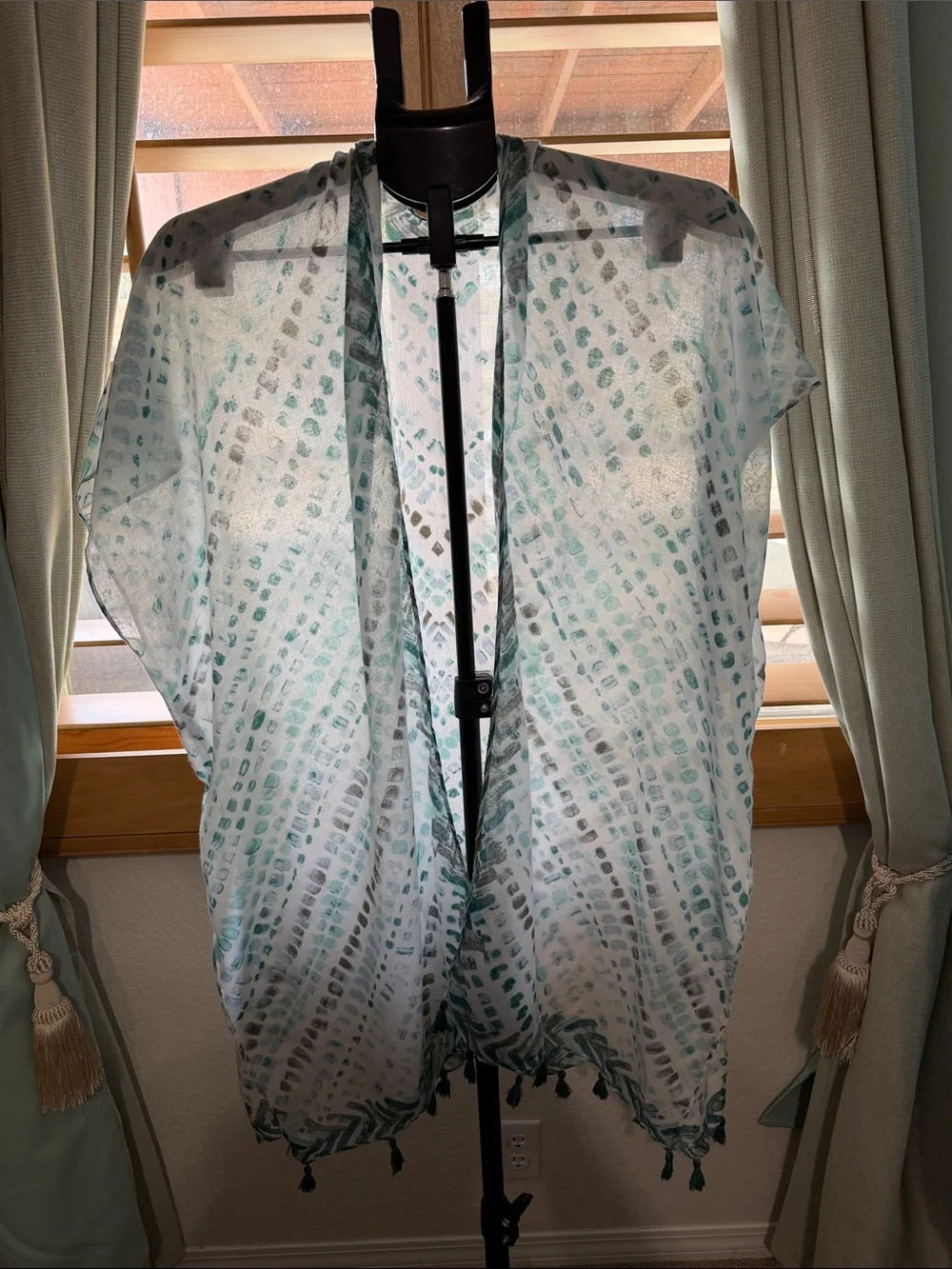 Lightweight Teal Patterned Sheer Kimono - Unbranded
